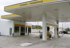 В Старопромысловском районе Грозного открылась автозаправочная станция европейского стандарта