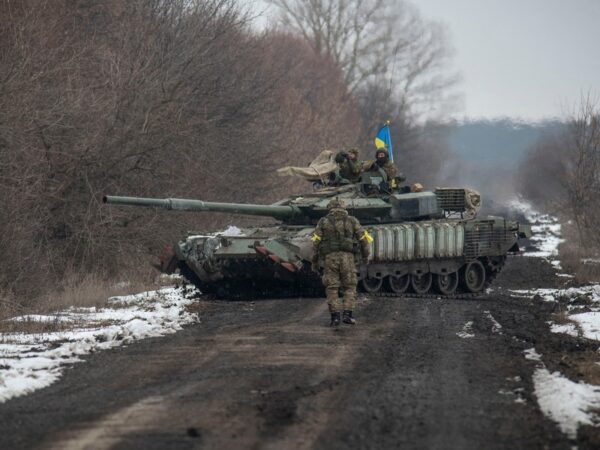 Порно ведьмак 3 военные трофеи