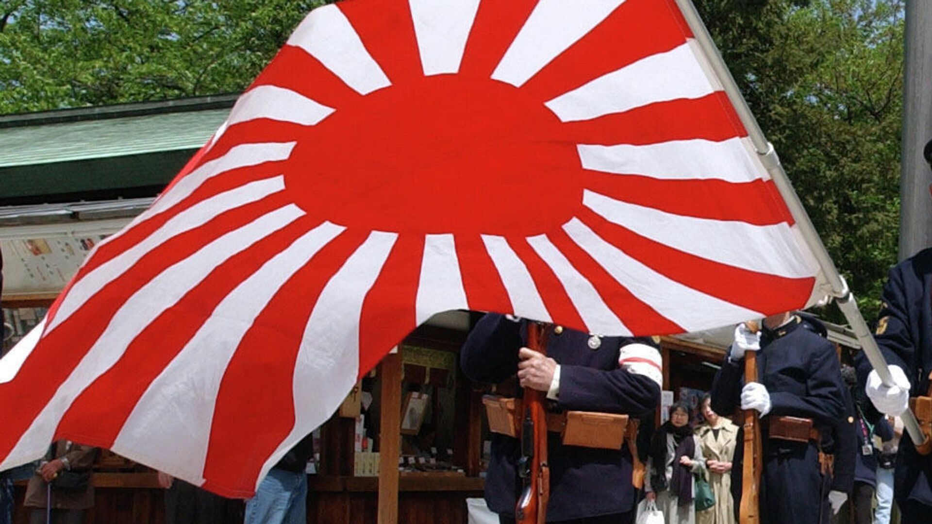 Военный союз японии. Япония политика. Флаг Японии. Флаг оккупированной Японии. Флаг милитаристской Японии.